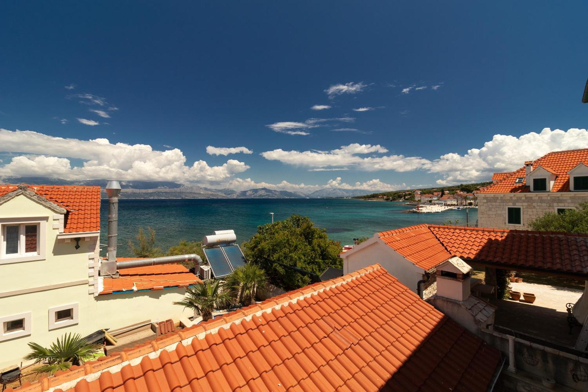 Taverna & Rooms Sutivan Exterior photo